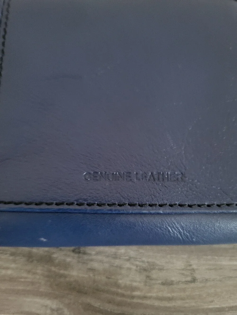 Etienne Aigner Rectangular Leather Zip Wallet Rich Blue 8 X 4